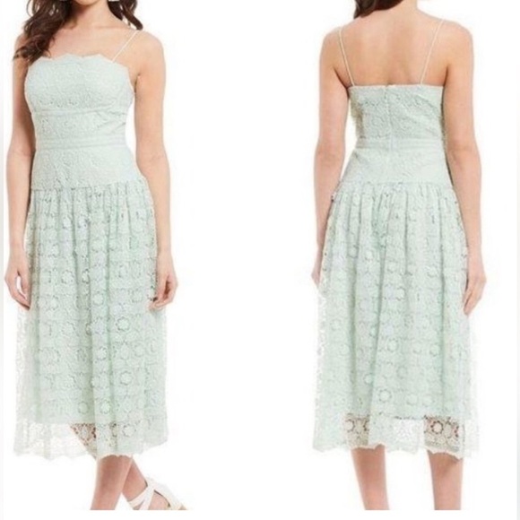Gianni Bini Dresses & Skirts - Gianni Bini Light Green Lace Midi Dress